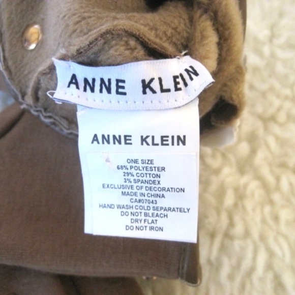 Anne Klein Knit Gloves - Picture 7 of 8